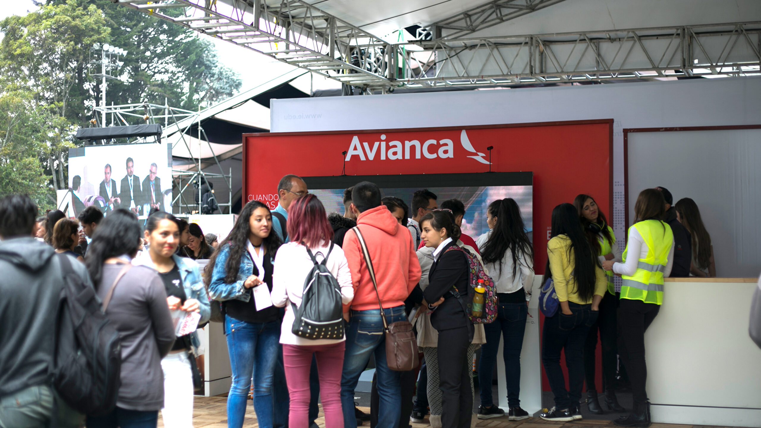 16-Arde Worldwide-Avianca